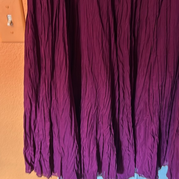 Plum broomstick skirt - Picture 4 of 4